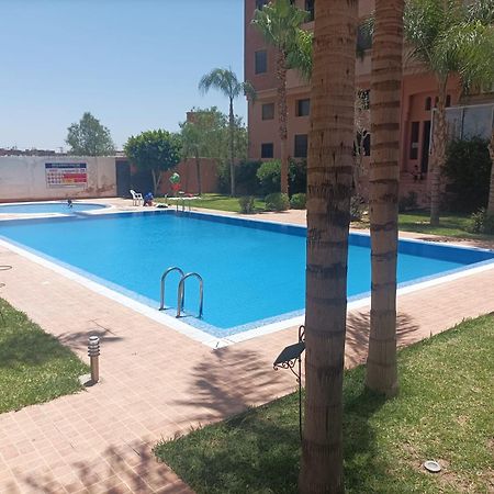 Appartement Haut Standing Vu Piscine Marrakesch Exterior foto