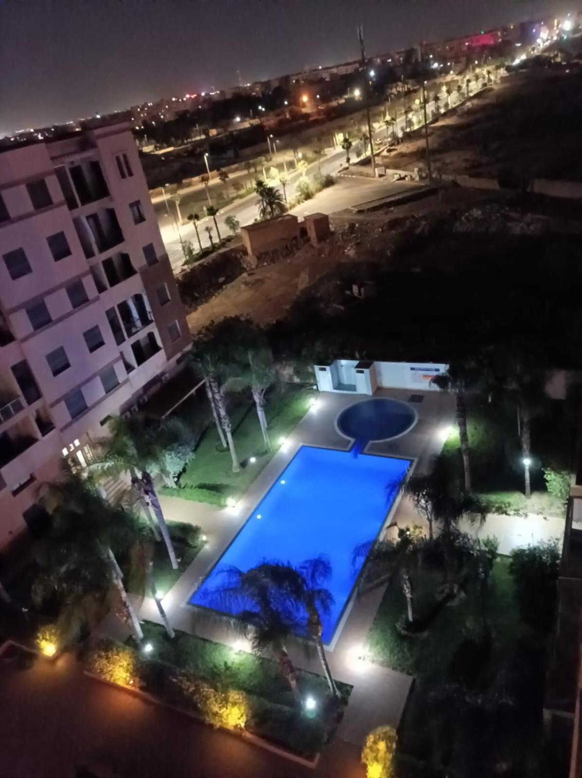 Appartement Haut Standing Vu Piscine Marrakesch Exterior foto