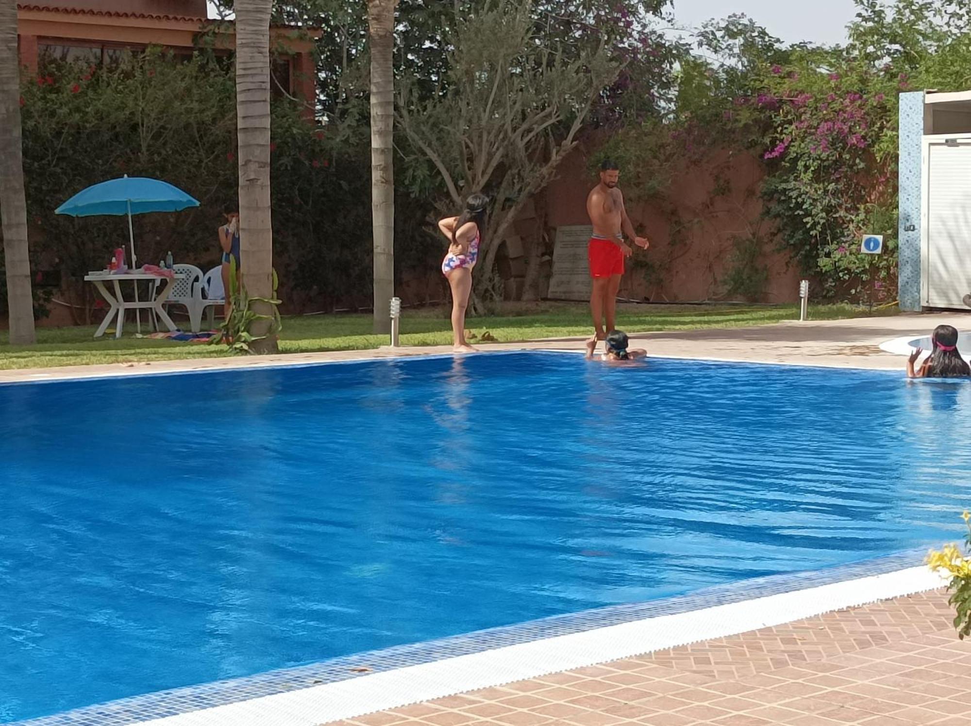 Appartement Haut Standing Vu Piscine Marrakesch Exterior foto